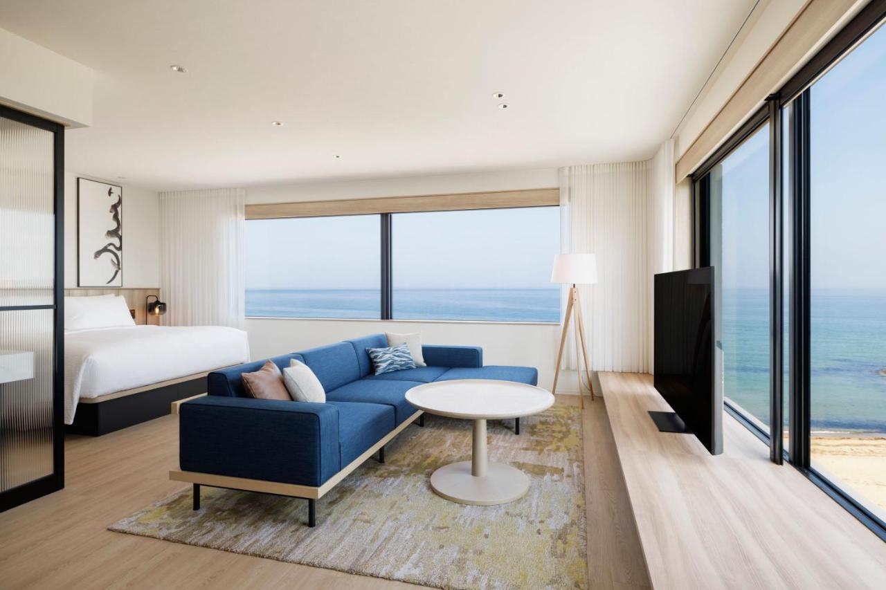 Fairfield By Marriott Hyogo Awaji Higashiura Hotel Bagian luar foto